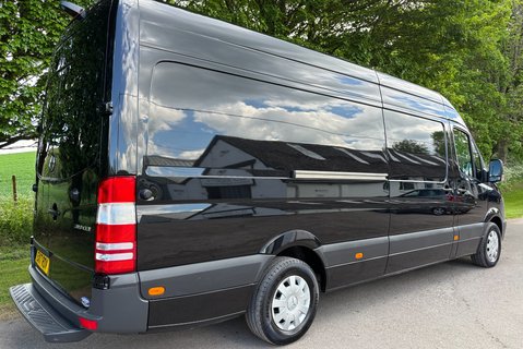Mercedes-Benz Sprinter 319 V6 Cdi Lwb Hr Panel Van - Air Con / Twin Side Doors / Rear Camera 2