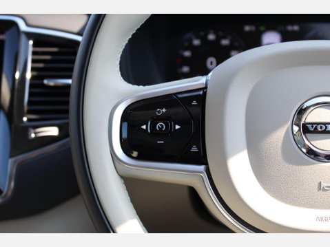 Volvo XC90 B5 INSCRIPTION PRO AWD MHEV 20