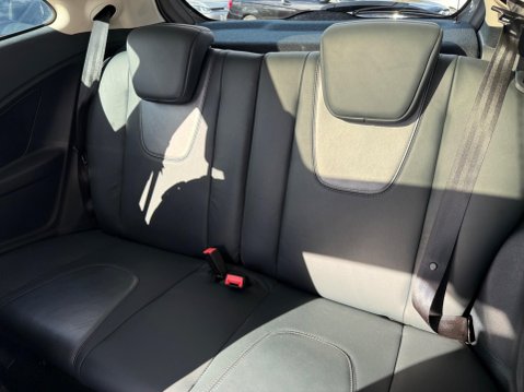 Ford Ka 1.2 Titanium Euro 5 3dr 20