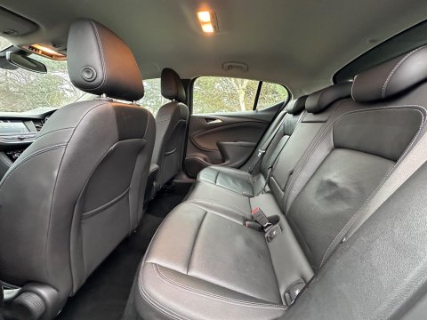Vauxhall Astra 1.4i Turbo Elite Euro 6 5dr 8