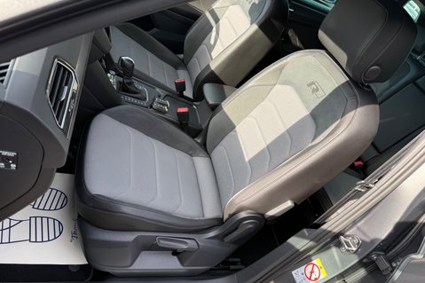Volkswagen Tiguan R-LINE TECH TSI EVO DSG -CAMERA -FULL VW SERVICE HISTORY  23