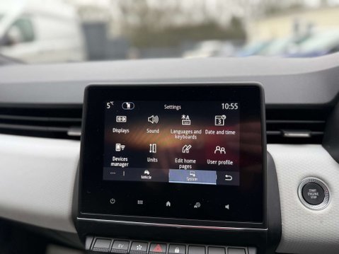 Renault Clio 1.6 Clio Techno E-Tech HEV Auto 5dr 85