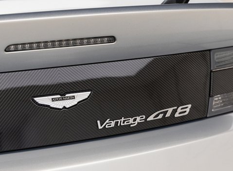 Aston Martin Vantage GT8 27