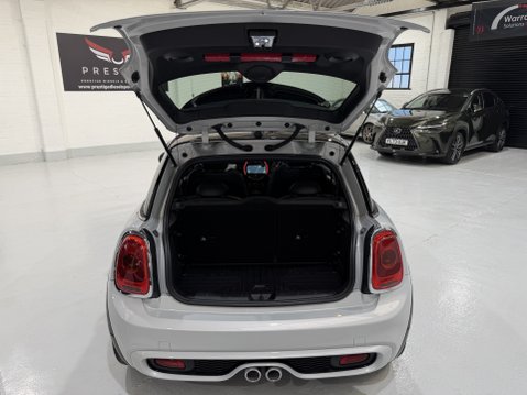 Mini Hatch COOPER S 20