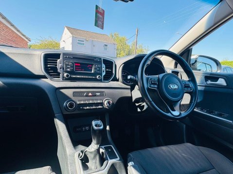 Kia Sportage 1.6 GDi 1 SUV 5dr Petrol Manual Euro 6 (130 bhp) 14