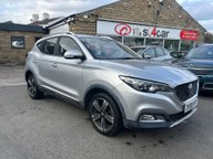 MG ZS EXCLUSIVE 1