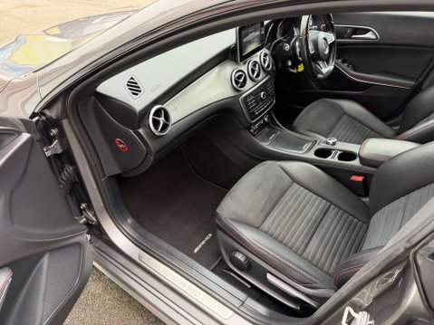 Mercedes-Benz CLA Class 2.1 CLA 220 AMG Sport CDi Auto 4dr 15