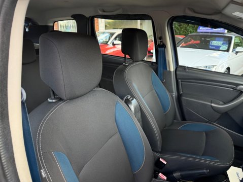 Dacia Duster 1.5 dCi Laureate Prime Euro 6 (s/s) 5dr 16