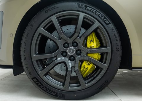 Land Rover Range Rover Sport P635 SV EDITION ONE CARBON BRONZE