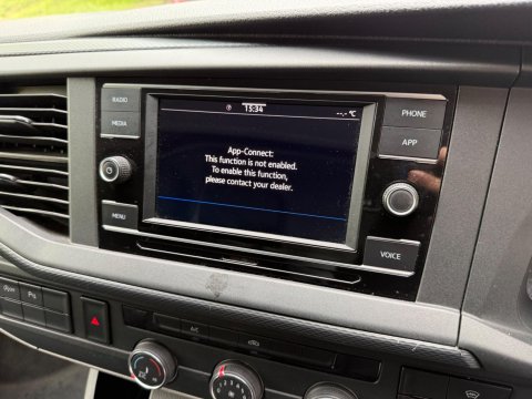 Volkswagen Transporter T28 TDI P/V HIGHLINE 39