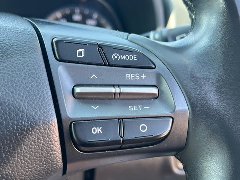 Hyundai KONA GDI PREMIUM 31