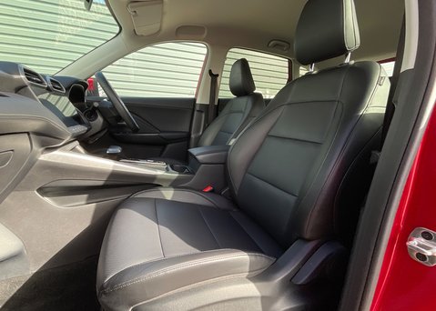 MG ZS 1.5 HYBRID+ TROPHY 16