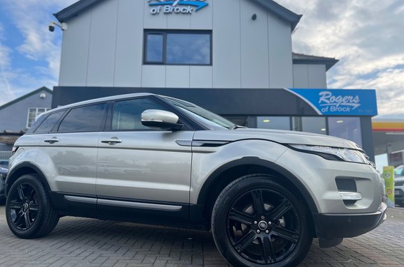Land Rover Range Rover Evoque 2.2 SD4 PURE TECH 2