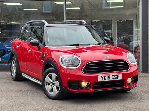 Mini Countryman COOPER D CLASSIC 2