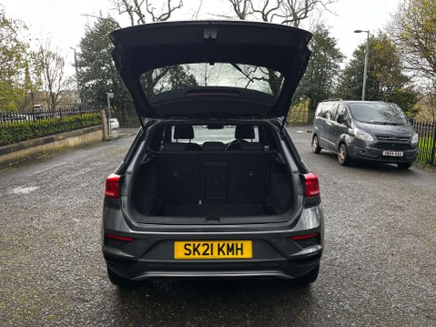 Volkswagen T-Roc 2.0 T-Roc Black Edition TDI Evo Semi-Auto 5dr 37
