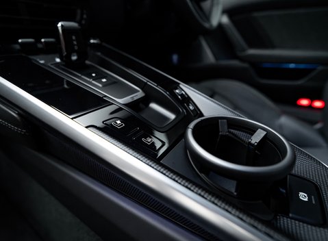 Porsche 911 Turbo S (992) 25