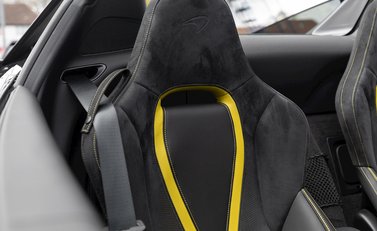 McLaren 720S Spider Performance 15