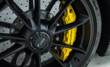 Porsche 911 GT3 (991.2) 23