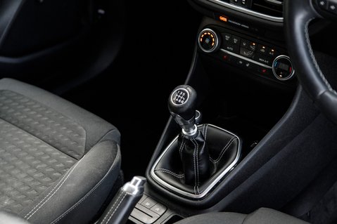 Ford Fiesta TITANIUM 31