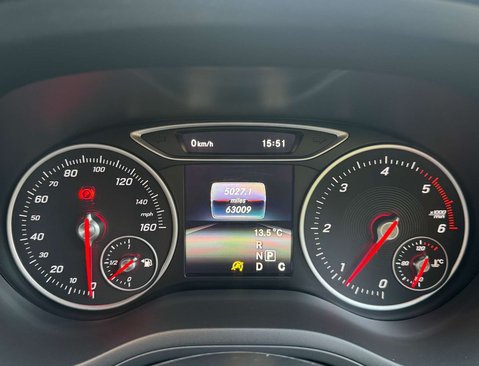 Mercedes-Benz B Class 2.1 B 200 AMG Line Premium+ D Auto 5dr 35