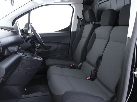 Citroen Berlingo XL 1.5 BlueHDi 950Kg Driver 100ps 8