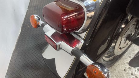 Suzuki Intruder 1500 VL 2000 ONLY 14K NEW MOT SERVICED 1500CC CRUISER BIKE 37