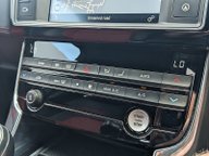 Jaguar XE R-SPORT 24