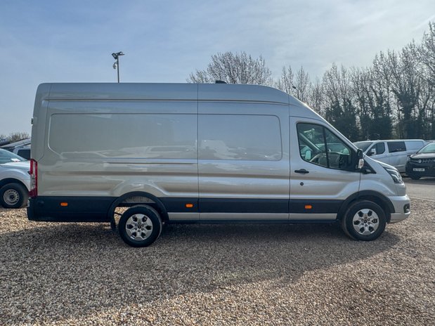 Ford Transit XLWB L4H3 High Roof Limited 350 AirCon Alloys Camera Nav EURO 6 5
