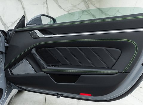 Porsche 911 Turbo S Cabriolet (992) 12