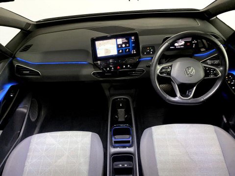 Volkswagen ID.3 Pro Performance 58kWh Life Hatchback 5dr Electric Auto (204 ps) Air Con - A 18