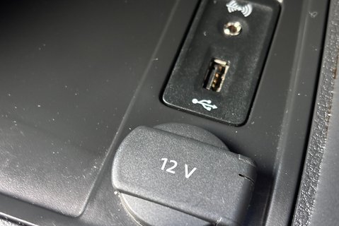 Volkswagen Caddy C20 150ps Tdi Highline DSG Panel Van - Tailgate / Sat Nav / Heated Seats 26