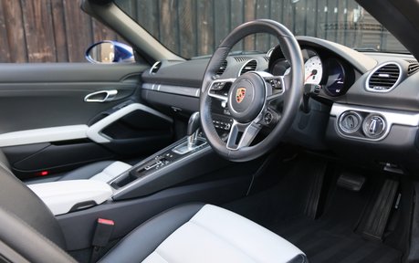 Porsche 718 Boxster PDK - Sports Exhaust, PDLS, Rev Camera and More 31