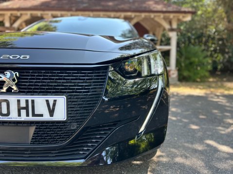 Peugeot 208 GT LINE 41