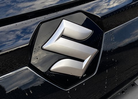 Suzuki eVitara 135kW ULTRA 61kWh 6