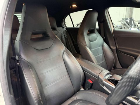 Mercedes-Benz A Class 2.0 A35 AMG (Premium) Hatchback 5dr Petrol SpdS DCT 4MATIC Euro 6 (s/s) (30 6
