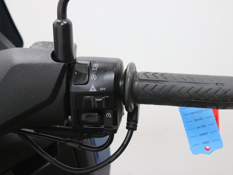 Yamaha Nmax 125 GPD125-A ABS 32