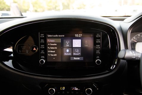 Toyota Aygo X VVT-I EDGE 23