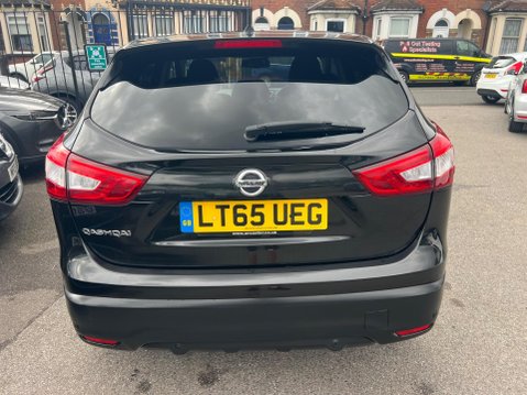 Nissan Qashqai 1.2 DIG-T n-tec 2WD Euro 6 (s/s) 5dr 5