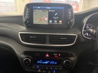Hyundai TUCSON CRDI SE NAV 10