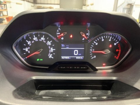 Peugeot Partner BLUEHDI PROFESSIONAL PREMIUM PLUS L1 17