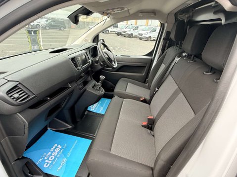 Peugeot Expert 1.5 Expert Professional Premium + L1 BlueHDi 16