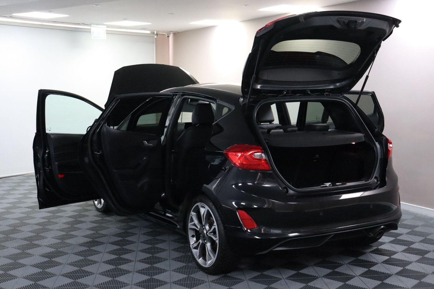 2021 Ford Fiesta — image 16