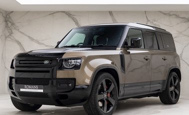 Land Rover Defender 110 X P400e 6