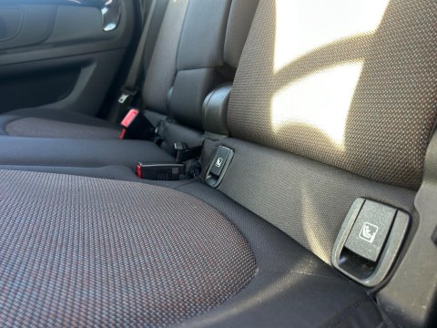 Mini Countryman 1.5 Cooper Classic Euro 6 (s/s) 5dr 32