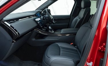 Land Rover Range Rover Sport P510e First Edition 14