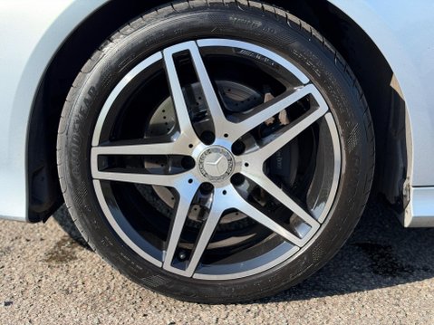 Mercedes-Benz E Class 2.1 E220 BlueTEC AMG Night Edition (Premium) G-Tronic+ Euro 6 (s/s) 5dr 24