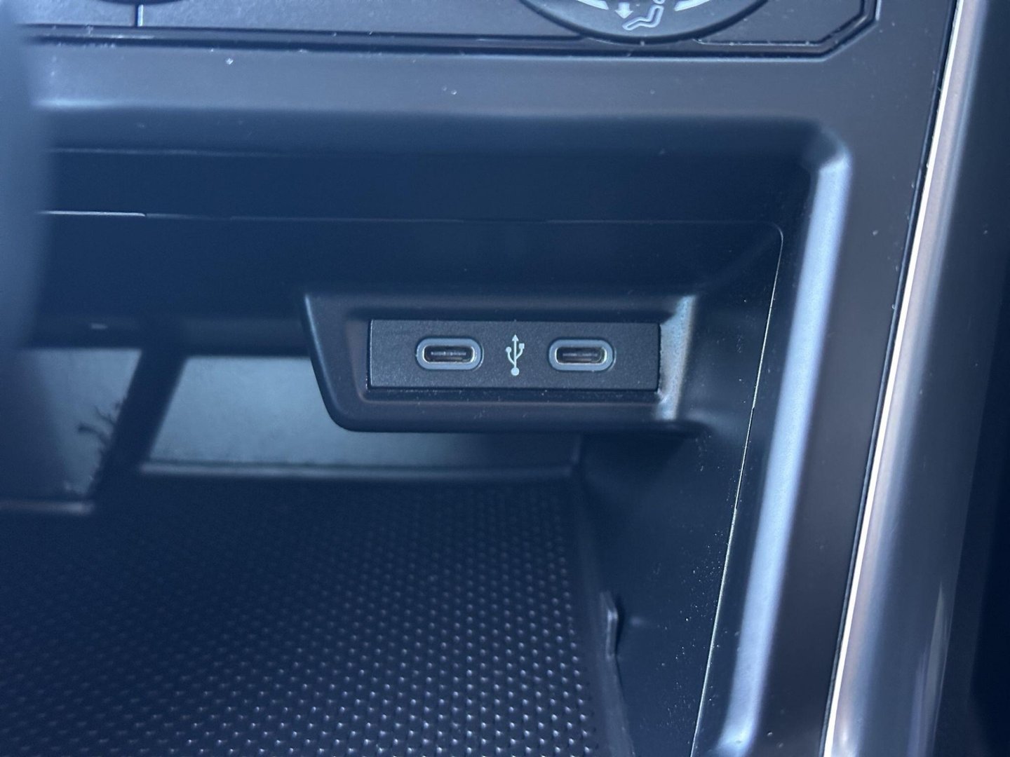 2023 Volkswagen Polo — image 13