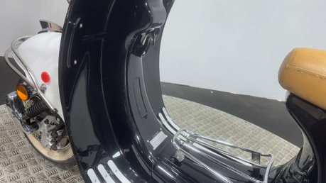 Lexmoto Milano 2020 2K GOOD RUNNING PROJECT SCOOTER 125CC LEARNER BIKE 29