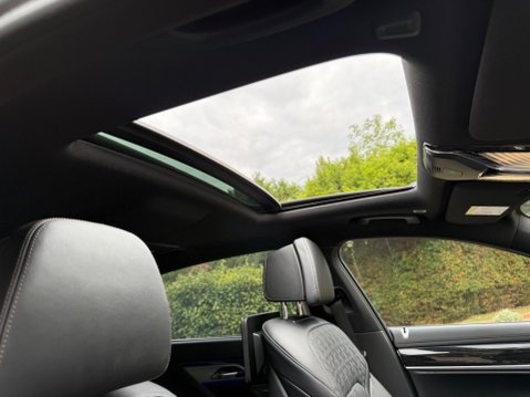 BMW 7 Series 3.0 745Le 12kWh M Sport Auto xDrive Euro 6 (s/s) 4dr 75