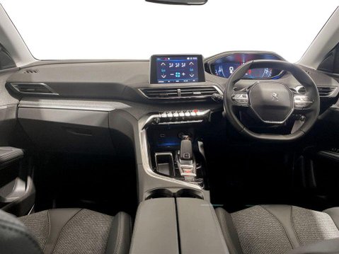 Peugeot 5008 1.2 PureTech GPF Allure SUV 5dr Petrol EAT Euro 6 (s/s) (130 ps) 19